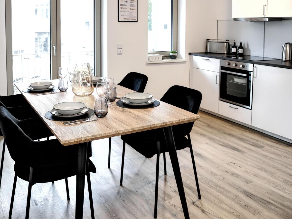 Lightplace • Design • Boxspring • Balkon • 2 Smart Tv •Innenstadt Braunschweig Buitenkant foto