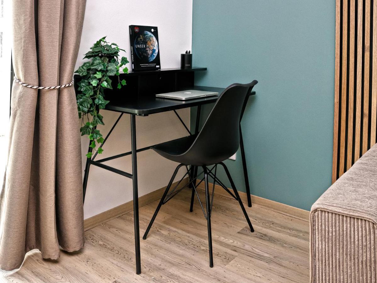 Lightplace • Design • Boxspring • Balkon • 2 Smart Tv •Innenstadt Braunschweig Buitenkant foto