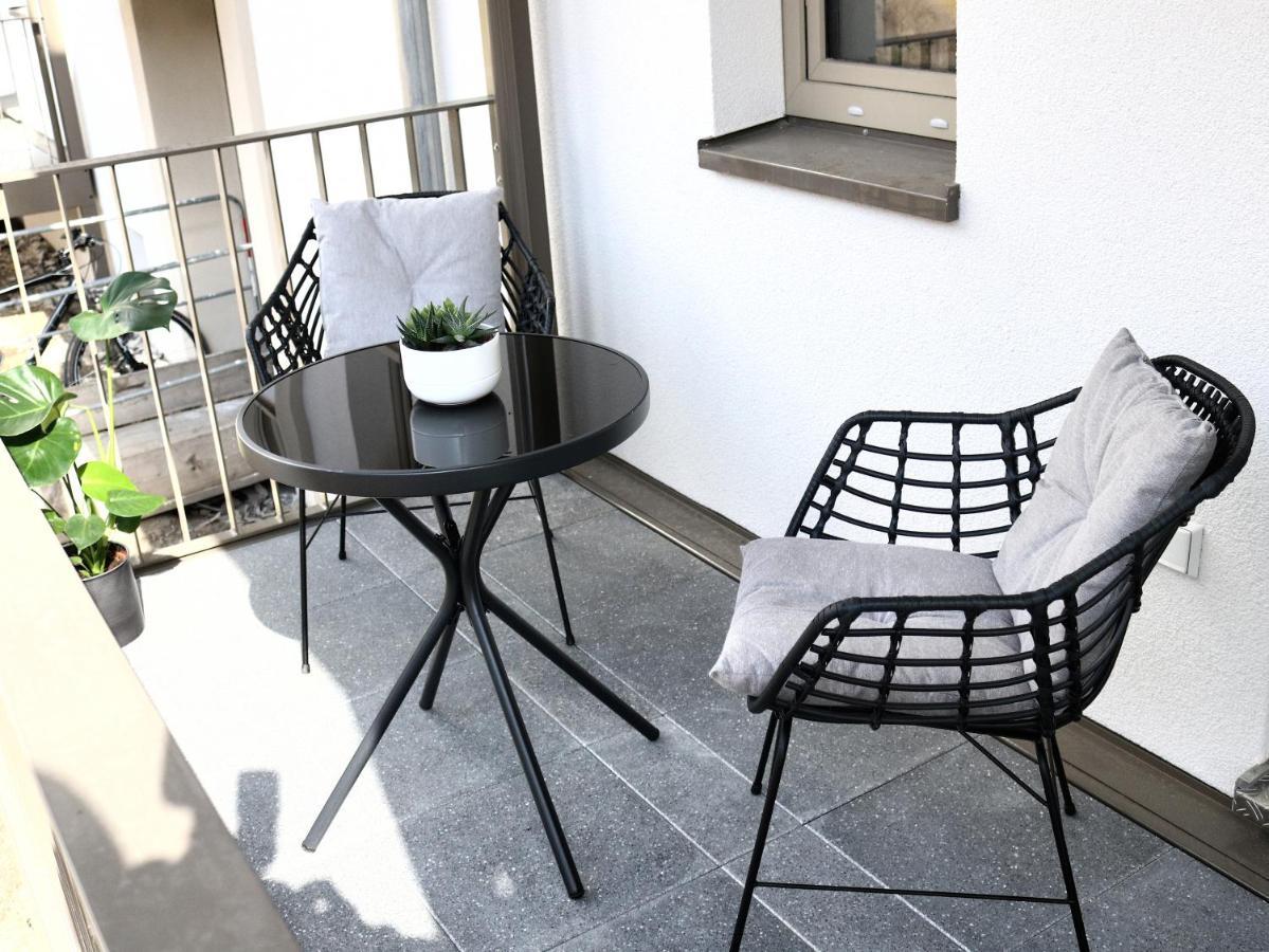 Lightplace • Design • Boxspring • Balkon • 2 Smart Tv •Innenstadt Braunschweig Buitenkant foto