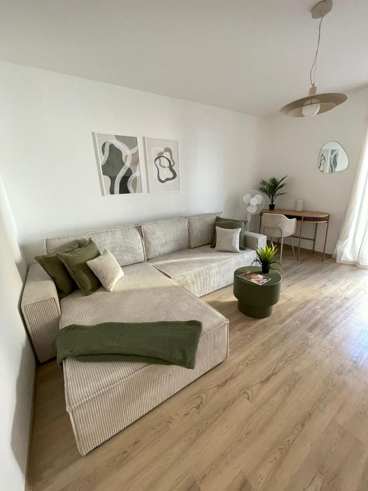 Lightplace • Design • Boxspring • Balkon • 2 Smart Tv •Innenstadt Braunschweig Buitenkant foto