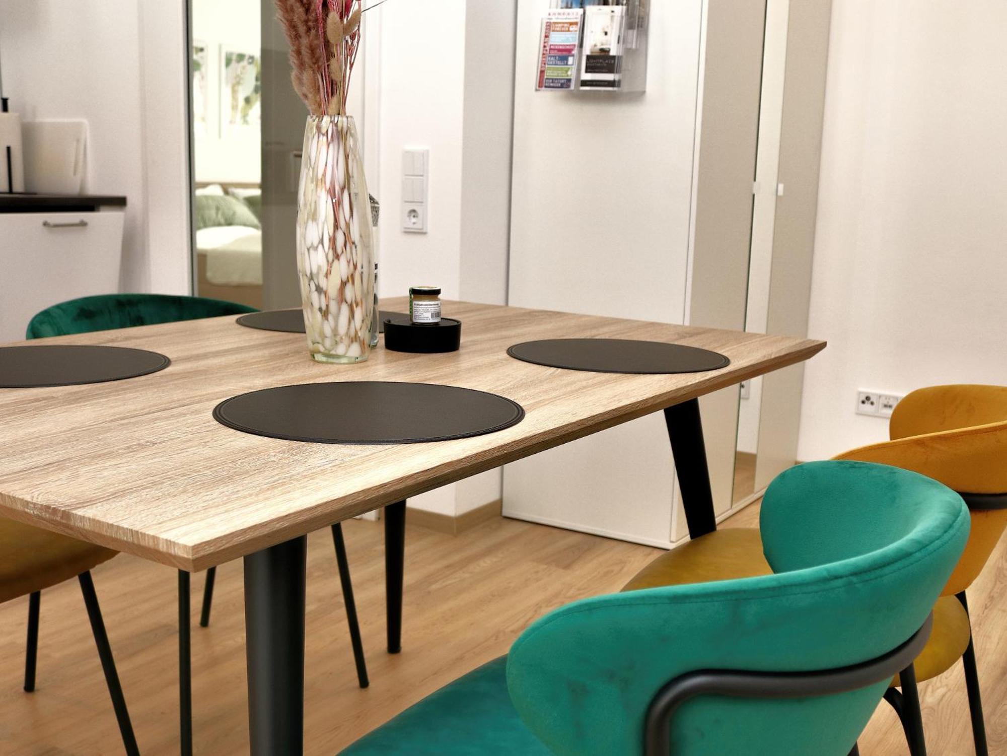 Lightplace • Design • Boxspring • Balkon • 2 Smart Tv •Innenstadt Braunschweig Buitenkant foto